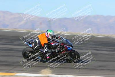 media/Dec-15-2023-Apex Assassins (Fri) [[91f19fb1c7]]/Racer 2/Session 2 (Bowl Exit)/